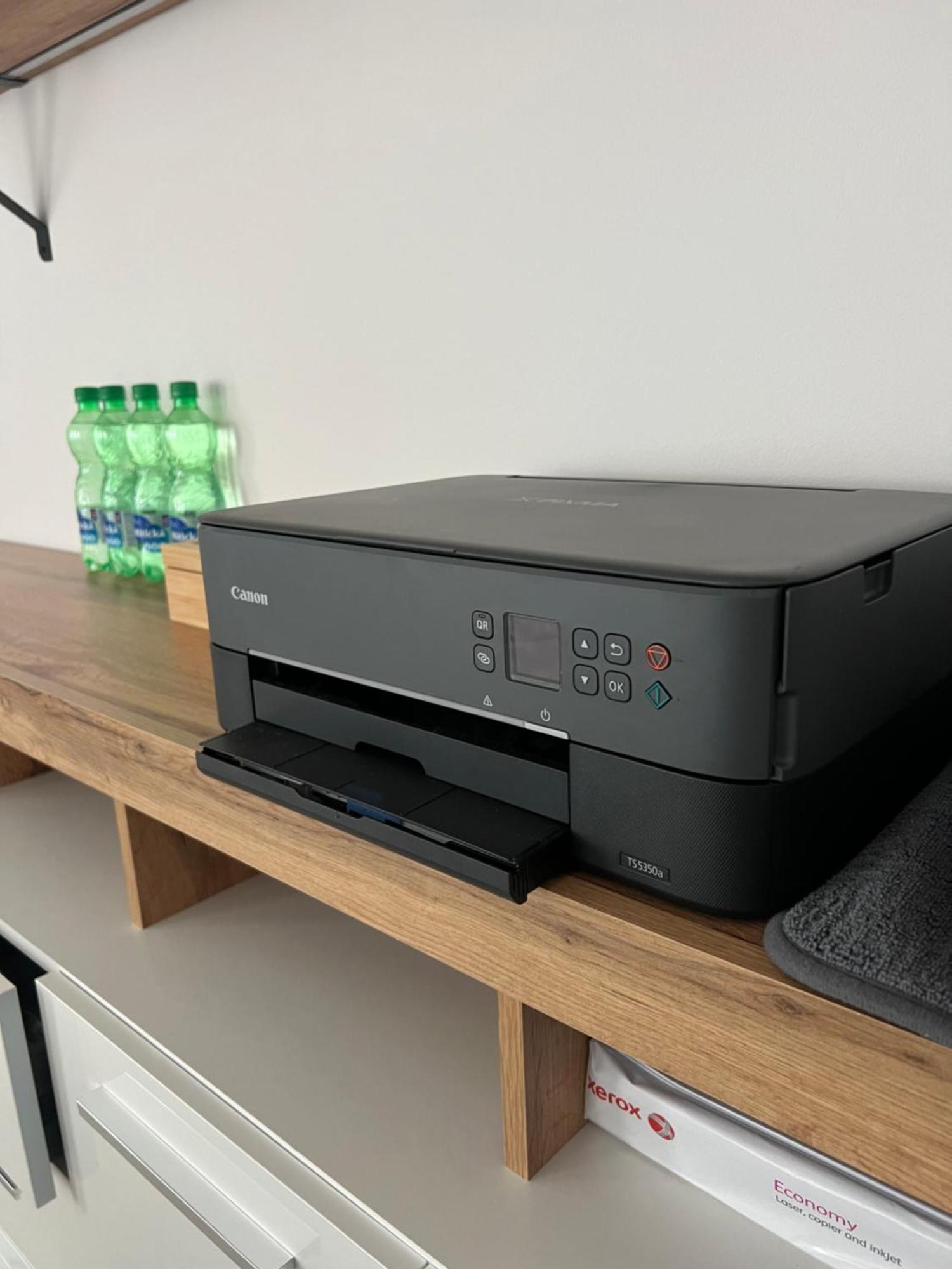 Skau Piano Family & Business Apartment Free Parking Bratislava Esterno foto